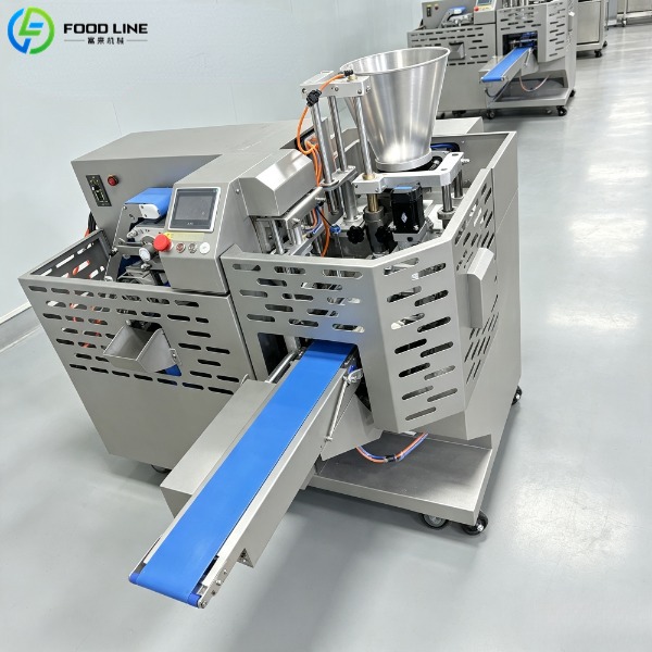 pelmeni maker machine